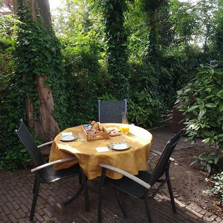 Bed and Breakfast The Walnut Tree Hellevoetsluis Zewnętrze zdjęcie